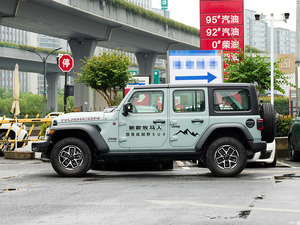 2024 <span class=keywords><strong>Jeep</strong></span> Wrangler Rubicon nuove auto a carburante 4 porte 266ps 4WD acquista auto Rubicon <span class=keywords><strong>Jeep</strong></span> Wrangler Buy-Car-From-China - Product Image 4