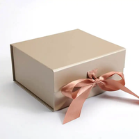 Boîtes en papier magnétiques pliables personnalisées, boîte en carton magnétique de luxe, emballage de boîte cadeau avec nœud en ruban à l'avant