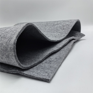 แผ่นผ้าสักหลาดโพลีเอสเตอร์สีเทาสำหรับรถยนต์ - Product Image 3