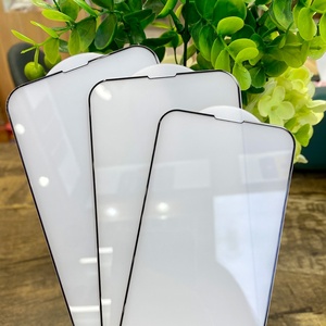 Verre de protection d'écran en gros de qualité supérieure pour iPhone 13 14 15 Pro Max, verre givré de 0,33 mm, protection d'écran complète et transparente comme du cristal - Product Image 4