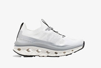 Pria Sneakers lari jalan berlari sepatu minimalis melar kain jaring udara atletik rendah atas olahraga ringan musim panas bernapas