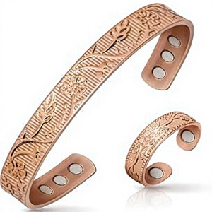 Brazalete Abierto Magnético de Cobre Puro con Grabado Floral, Joyería Metálica de Moda, Diseño Exquisito - Product Image 1