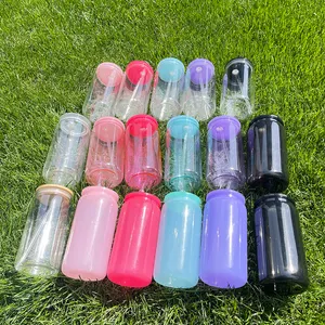 16 ऑउंस रीसाइक्लेबल ऐक्रेलिक कप रंगीन प्लास्टिक कैन, यूवी डीटीएफ रैप्स के लिए रंगीन पीपी ढक्कन के साथ सुरुचिपूर्ण आकार के पीने के गिलास