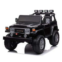 Voiture électrique à batterie Toyota sous licence, haute qualité, quatre roues motrices, télécommandée 2.4G, pour enfants de 2 à 4 ans, en plastique