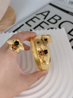 Nouveauté 2024 : Bijoux de Luxe Tendance pour Femme – Bagues et Bracelets Ouverts « Petite Abeille » Plaqué Or 18K – Bracelets Glamour et Élégants