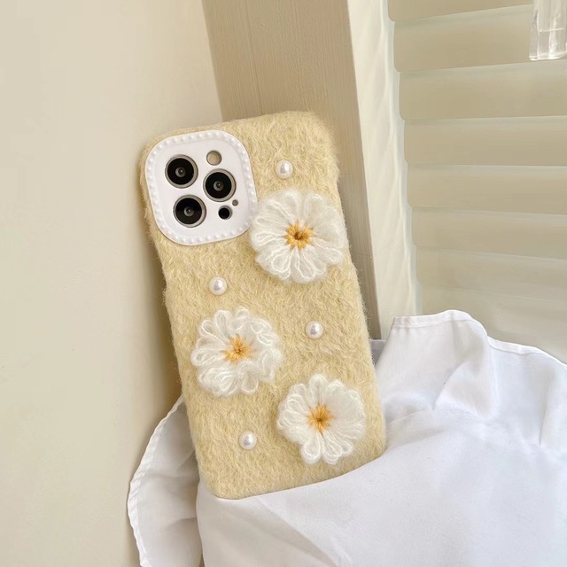 Fashion Street Woman INS Fresh Style Knitting Plush Flowers Full Cover Phone Case for iPhone 7/8/11/12/13 14 Pro MAX