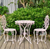 Ensemble table et chaises de balcon de style européen, table et chaises modernes minimalistes, table et chaises de jardin imperméables pour l'extérieur