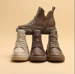 Venta al por Mayor de Fábrica, Zapatos de Mujer Cómodos y Económicos para Caminar, Botas Casuales - Product Image 1