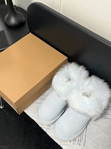 Botas de Nieve Cálidas de Lujo para Mujer UGGS Invierno 2025 - Forro de Lana de Alta Calidad, Material de Piel de Oveja, Logotipo Original - Product Image 2