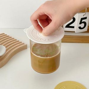 Nuevas Tapas de Silicona para Tazas con Diseño Moderno de Alfabeto, Antipolvo, Ecológicas, Antideslizantes, con Sellado al Vacío, para Uso en el Hogar y la Oficina - Product Image 3