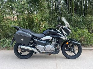 Moto Naked <span class=keywords><strong>Suzuki</strong></span> GW250 <span class=keywords><strong>Inazuma</strong></span> 250cc à injection électronique, transmission 6 vitesses, maniabilité stable, idéale pour les trajets urbains - Product Image 4
