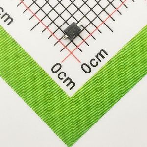 new original BZT52C3V3S-VL SOD-323 Diodes Zener Diodes 200mW 3.3V 5uA - Product Image 1