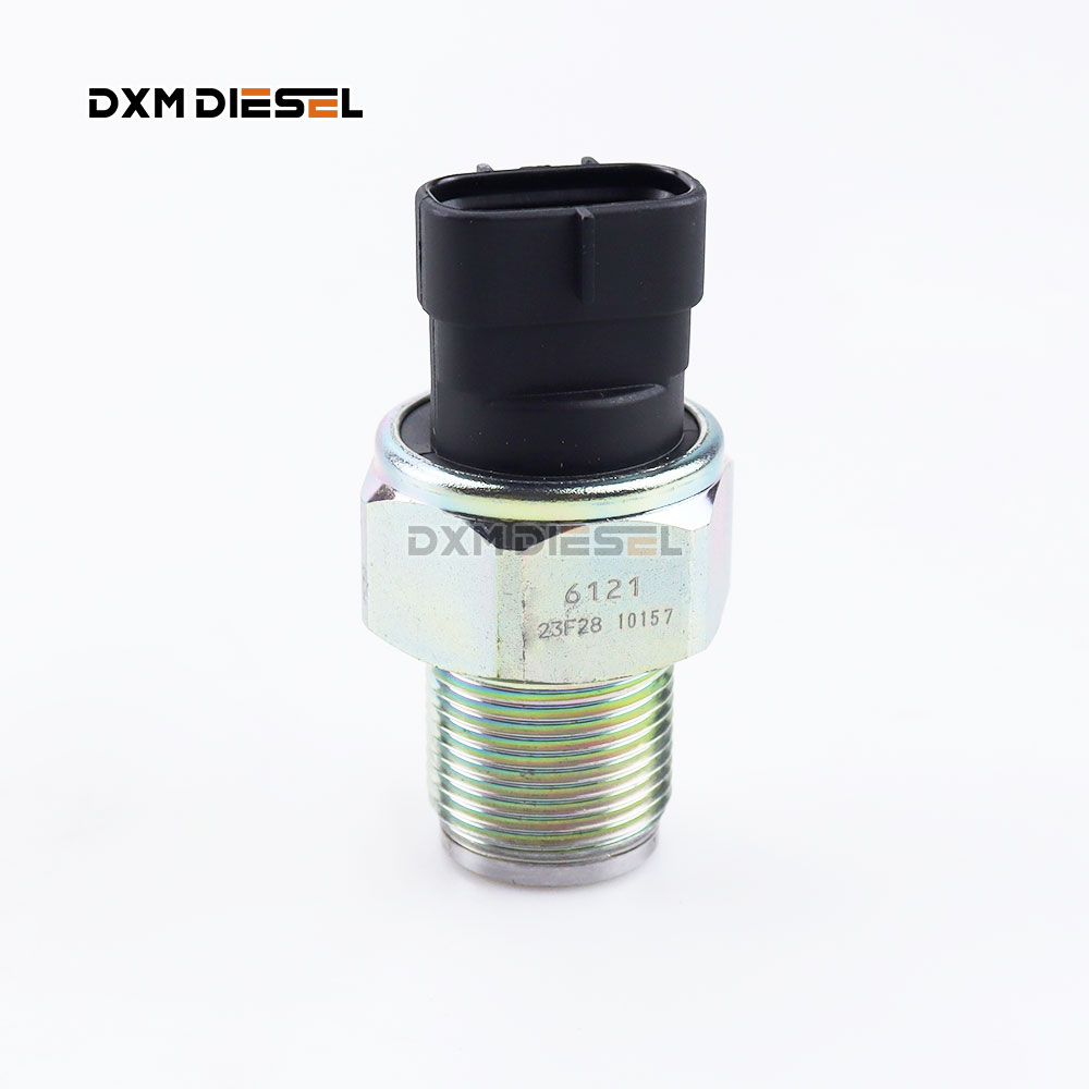 そま9500 Fuel Pressure Sensor for Denso 499000-6121 China Made All