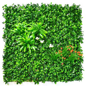 Panneau de décoration murale verticale en herbe artificielle en plastique vert 3D, aspect naturel, <span class=keywords><strong>feuilles</strong></span> durables de 5 à 8 ans pour une utilisation en intérieur - Product Image 1