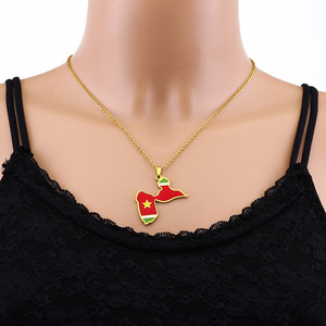 <span class=keywords><strong>Guadeloupe</strong></span> Île Carte Étanche En Acier Inoxydable Mode Bijoux Colliers Pendentif En Gros pour Femmes Hommes - Product Image 2