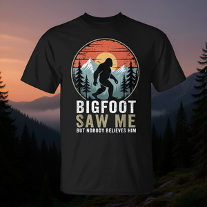 T-shirt Bigfoot Saw Me con design Sasquatch, taglia unisex per adulti - Product Image 3