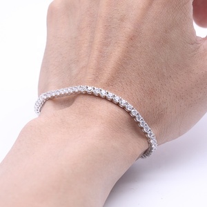 사용자 정의 라운드 스톤 주조 큐빅 지르코니아 실버 도금 CZ 아이스 아웃 테니스 팔찌 925 스털링 실버 - Product Image 6