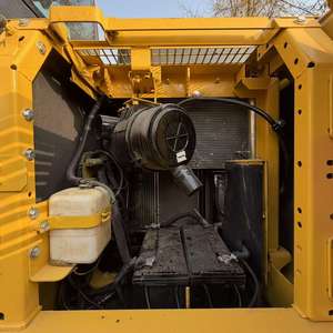 Excavatrice d'occasion d'origine japonaise 20T Machine 320CL Excavatrice hydraulique à chenilles avec moteur et pompe Origine japonaise Haute qualité - Product Image 6