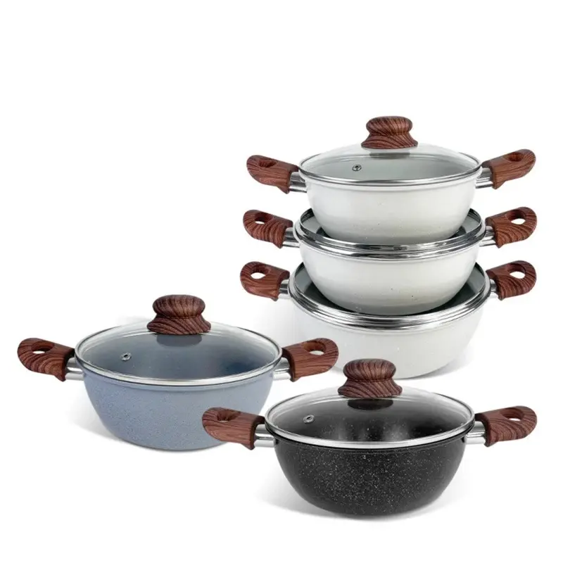 Vente en gros d'ustensiles de cuisine antiadhésifs ensemble de casseroles en acier au carbone pot de cuisson antiadhésif ensemble de moules à sauce antiadhésifs