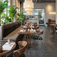 Ensemble de chaises de salle à manger en bois massif moderne avec structure métallique et revêtement en cuir pour hôtels et cafés - Durable et écologique