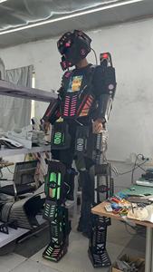 Traje Robótico LED Cyberpunk con Pantalla Programable en el Pecho, Armadura Luminosa RGB, Control DMX512, para Actuaciones en Discotecas y Escenarios, para Adultos - Product Image 2