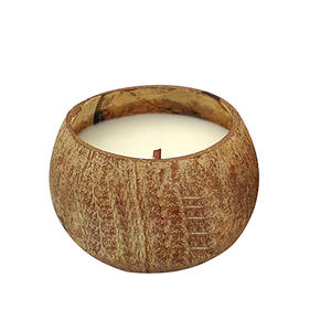 Bougies en cire de soja parfumées à la noix de coco haut de gamme Niche d'huile essentielle faite à la main pour la maison chambre pour les cadeaux Souvenirs en gros - Product Image 5