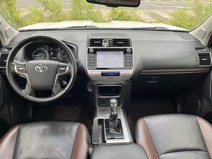 SUV familial d'occasion à essence Toyota Pardo 2019 2020 <span class=keywords><strong>2021</strong></span> automatique avec volant à gauche et intérieur sombre - Product Image 3
