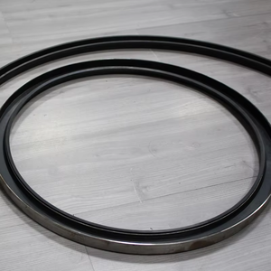Sellos de Varilla y Escalón de PTFE <span class=keywords><strong>GSJ</strong></span> para Compresor de Aire 56*67*4.2, Resistentes a Altas/Bajas Temperaturas, Resistentes al Aceite, Certificación ISO9001, Marca Youqi - Product Image 3