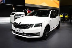 Niude Motors voiture à essence <span class=keywords><strong>Skoda</strong></span> <span class=keywords><strong>Octavia</strong></span> 1.4t 5 portes 5 places Seaden 2025 Version nouvelle voiture pas cher <span class=keywords><strong>prix</strong></span> Chine voiture exportation - Product Image 2