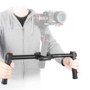 Kit de Empuñadura Profesional de Doble Mango Eachshot para Estabilizador de Gimbal de 3 Ejes Zhiyun Crane Feiyu <span class=keywords><strong>MOZA</strong></span> - Product Image 6