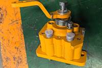 Rakitan Rem Tangan 4110004431 Suku Cadang Mesin Diesel Alat Berat Berkualitas Tinggi untuk Wheel Loader