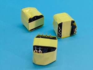 Duy nhất giai đoạn Step-Up Ferrite Core 24V 220V Đầu vào EE loạt dgsy tùy chỉnh tần số cao ee2213 biến áp điện 12V/110V - Product Image 6