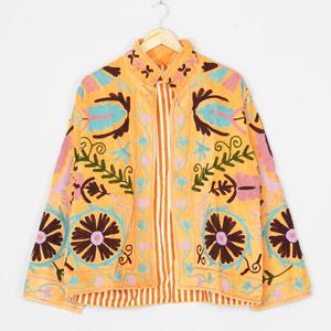 Chaqueta de Terciopelo Suzani Personalizada para Mujer, Chaqueta Bohemia Bordada a Mano de Primera Calidad, Abrigo de Moda, Venta al por Mayor, Calidad de Exportación - Product Image 1