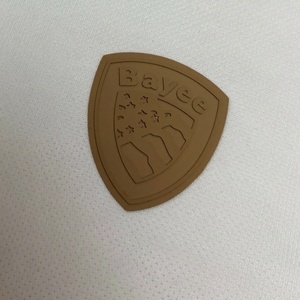 No Cracking Iron on Logo Washable Tagless Neck Silicone Heat Transfer <b>Labels</b> for Clothing Brands - Product Image 3