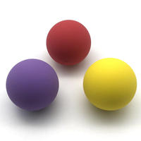 Matériau en caoutchouc personnalisé de haute qualité Taille officielle 6cm Vente chaude Balle de squash personnalisée