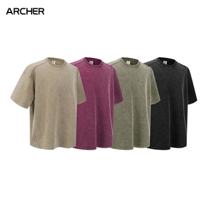 Completo T-shirt e Pantaloncini Oversize Streetwear in Tessuto Pesante 305g, Effetto Usurato, Tri-blend, Personalizzabile - Product Image 2