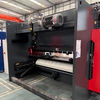 Prensa Plegadora Hidráulica CNC Industrial con Controlador Delem, Diseño Seguro, Plegadora de Chapa Metálica para Uso Prolongado en Taller