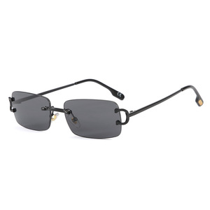 Lunettes de soleil carrées sans monture, style tendance, bords coupés, métalliques, personnalisées pour femmes - Product Image 3
