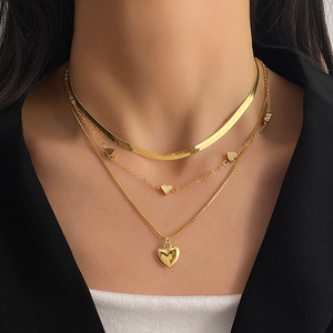 Nuovo Design di <span class=keywords><strong>serpente</strong></span> osso catena cuore <span class=keywords><strong>ciondolo</strong></span> <span class=keywords><strong>collana</strong></span> multistrato per le donne gioielli all'ingrosso - Product Image 1