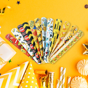 Décorations de fête d'<span class=keywords><strong>anniversaire</strong></span> sur le thème de la construction, vaisselle jetable en papier, assiettes, gobelets, nappes, décorations de gâteau sur le thème de la voiture, ballons de fête - Product Image 4