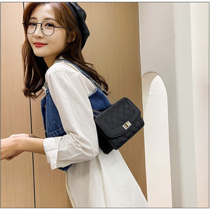 กระเป๋าสะพายไหล่ใบเล็กแฟชั่นสตรีปักเพชร Z0186 - Product Image 6