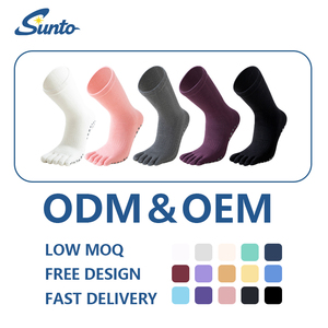 Chất lượng cao chống trượt Logo thiết kế cotton thể thao phụ nữ tùy chỉnh Grip Yoga Pilates vớ cho Pilates Studio - Product Image 2