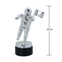 Trophée d'astronaute spatial de haute qualité de 31 cm, trophée de la cérémonie des MTV Music TV Awards, décoration d'intérieur, cadeau d'affaires