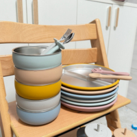 Ensemble d'alimentation Style pour bébé Bol à succion forte sans BPA Cuillère Fourchette Assiette en silicone de qualité alimentaire Ensemble cadeau pour nouveau-né