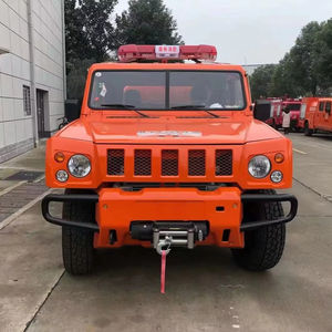 Nouveau <span class=keywords><strong>camion</strong></span> <span class=keywords><strong>de</strong></span> lutte contre les incendies forestiers diesel 4x4 avec roues motrices 4x2 pour les opérations <span class=keywords><strong>de</strong></span> sauvetage - Product Image 1