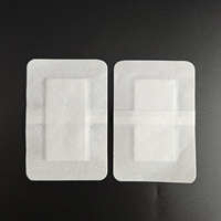 Pansement chirurgical auto-adhésif en tissu non tissé souple avec coussinet hautement absorbant non adhérent après l'opération soins des plaies