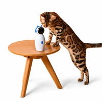 Juguete Láser Inteligente para Gatos, Robot Interactivo Automático, Juguete para Gatitos, Recargable por USB, Diseño de Astronauta, Venta al Por Mayor OEM