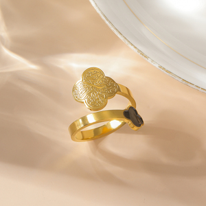 Anillos de Joyería de Moda de Acero Inoxidable con Diseño Religioso Islámico Musulmán, con los Mantras Clover Sabr Shukr Tawakkul (Paciencia, Gratitud, Confianza), Venta al por Mayor para Eid - Product Image 5