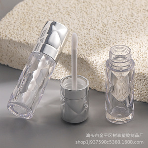 Diamond Shaped <b>Lip</b> Gloss Tube 4.5ml Transparent Cosmetic Packaging Glossy Makeup Container - Product Image 3