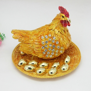 Shinnymifts крупная Оловянная металлическая курица с яйцами, фэншуй, украшение для ювелирных изделий или безделушки, Подарочная идея в коробке - Product Image 6